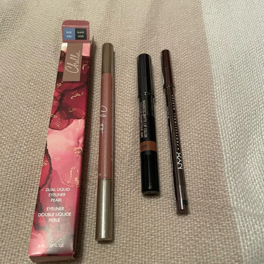 New makeup bundle - Picture 5 of 5